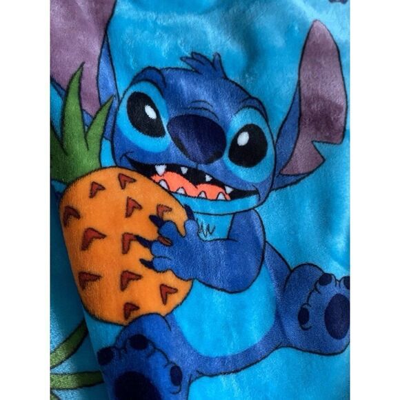 Disney Stitch Tropical Pineapple Coconut Soft Throw Blanket 50” X 70" Blue NEW - Picture 12 of 13